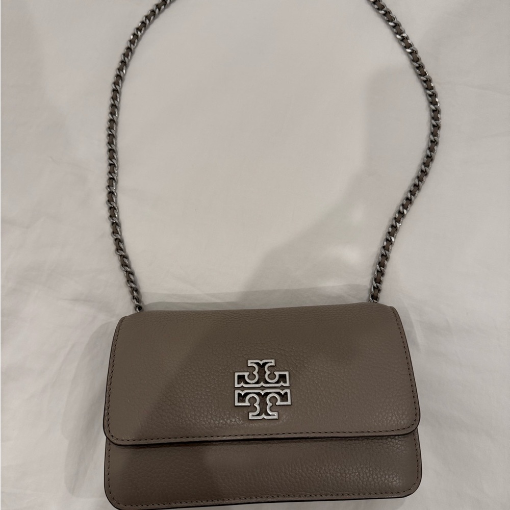 Tory Burch mini bag in great condition- Gray